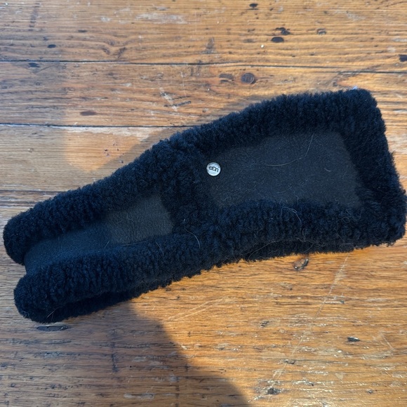 UGG Shearling headband - Picture 2 of 2